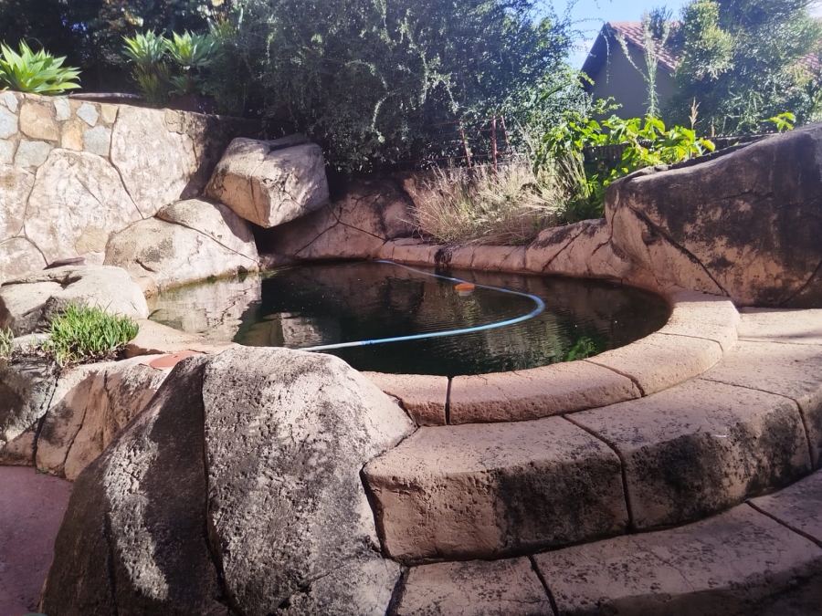 4 Bedroom Property for Sale in Elandsrand North West